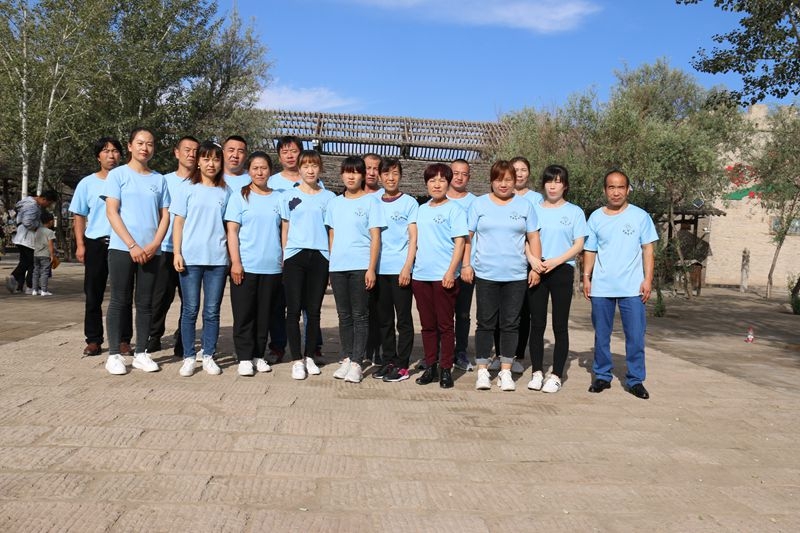 晶潤(rùn)老油翁戶外拓展活動(dòng)